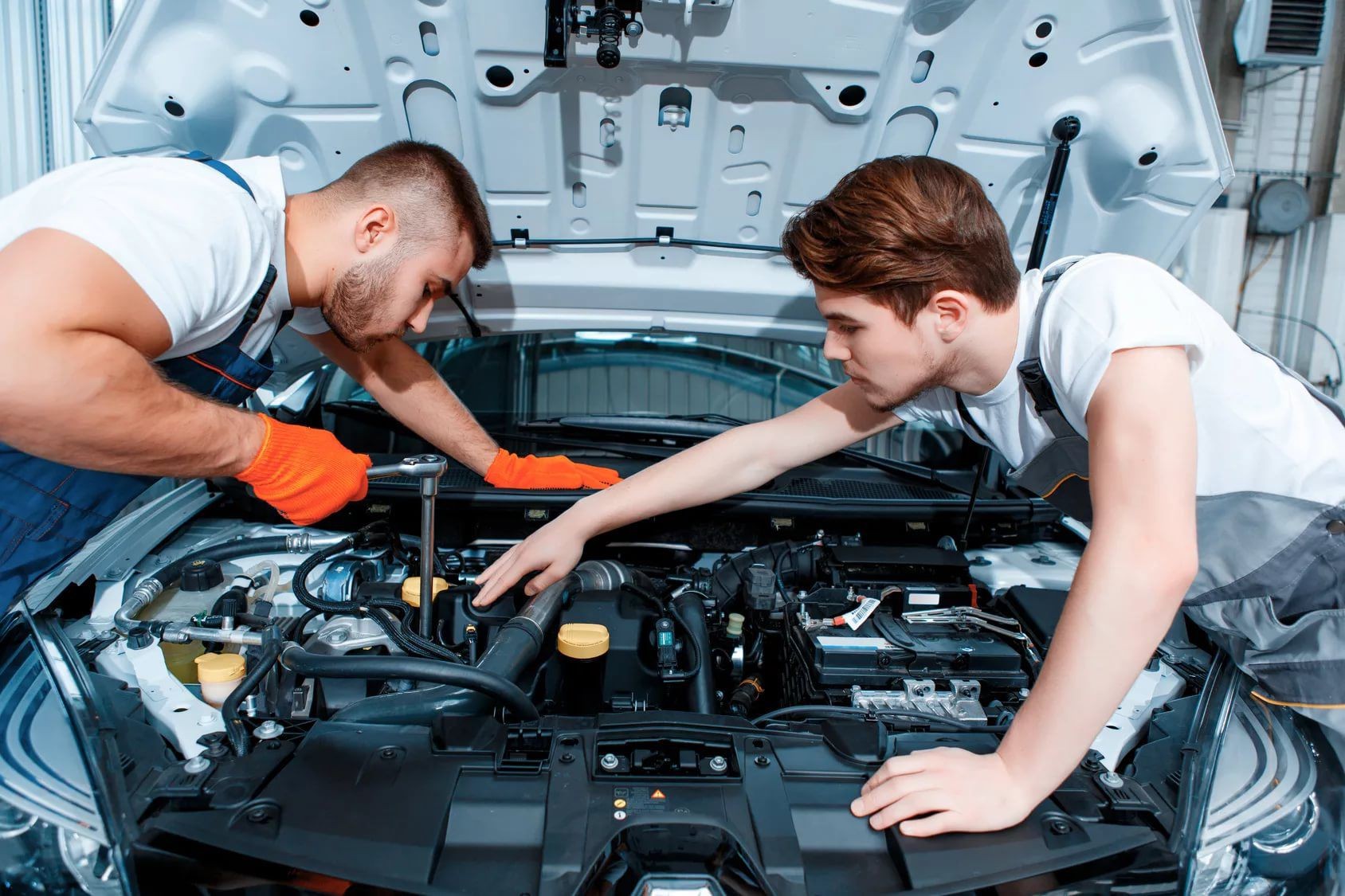 Лайфхаки для экономии времени при ремонте автомобиля: Советы от профессионалов